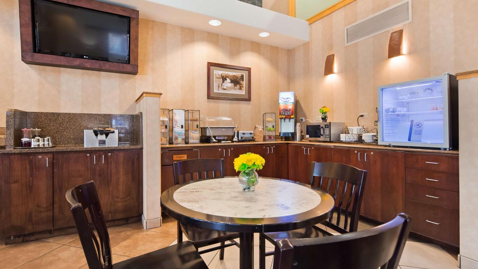 Western Hotel 3*